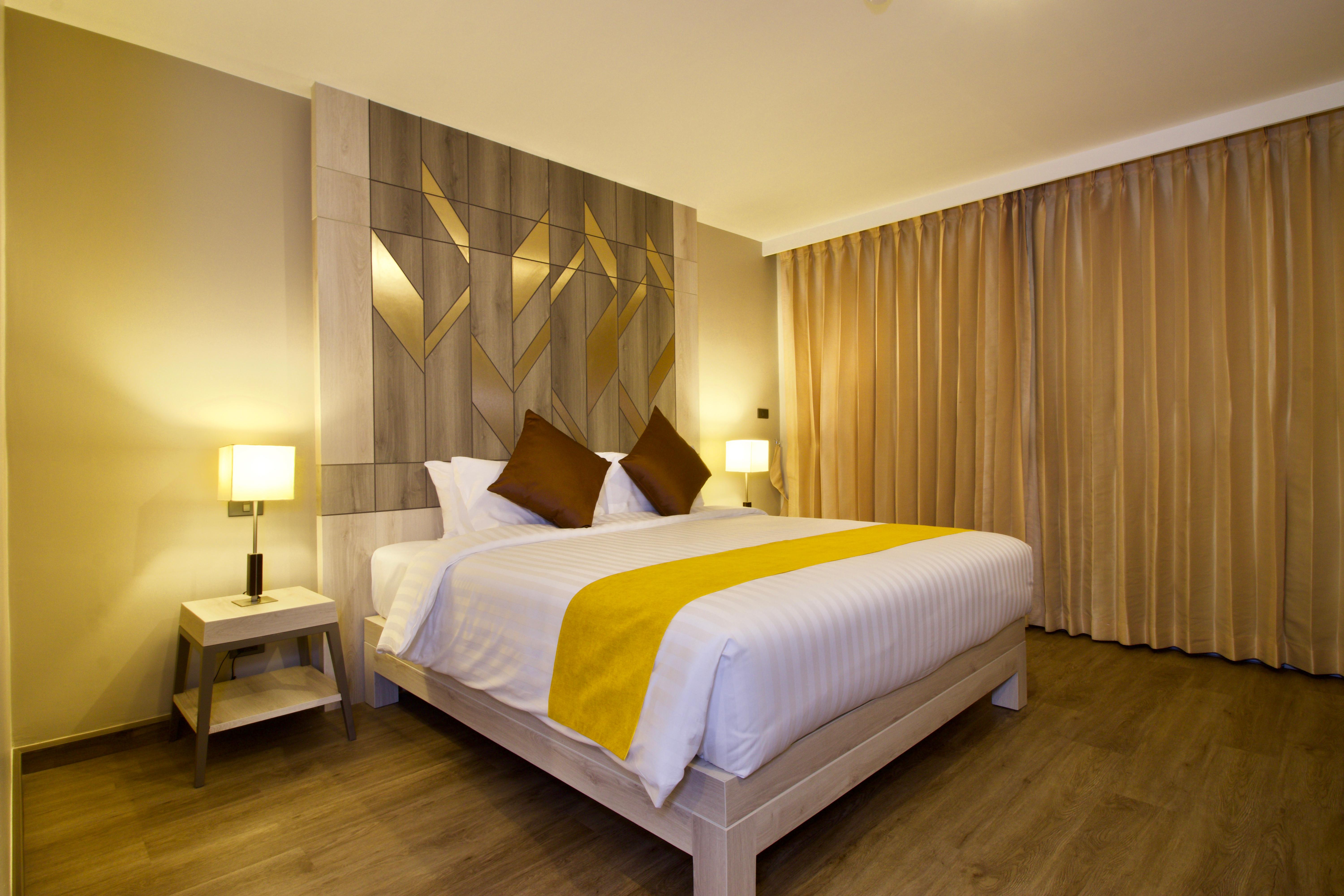 Andakira Hotel - Sha Extra Plus Patong Eksteriør bilde