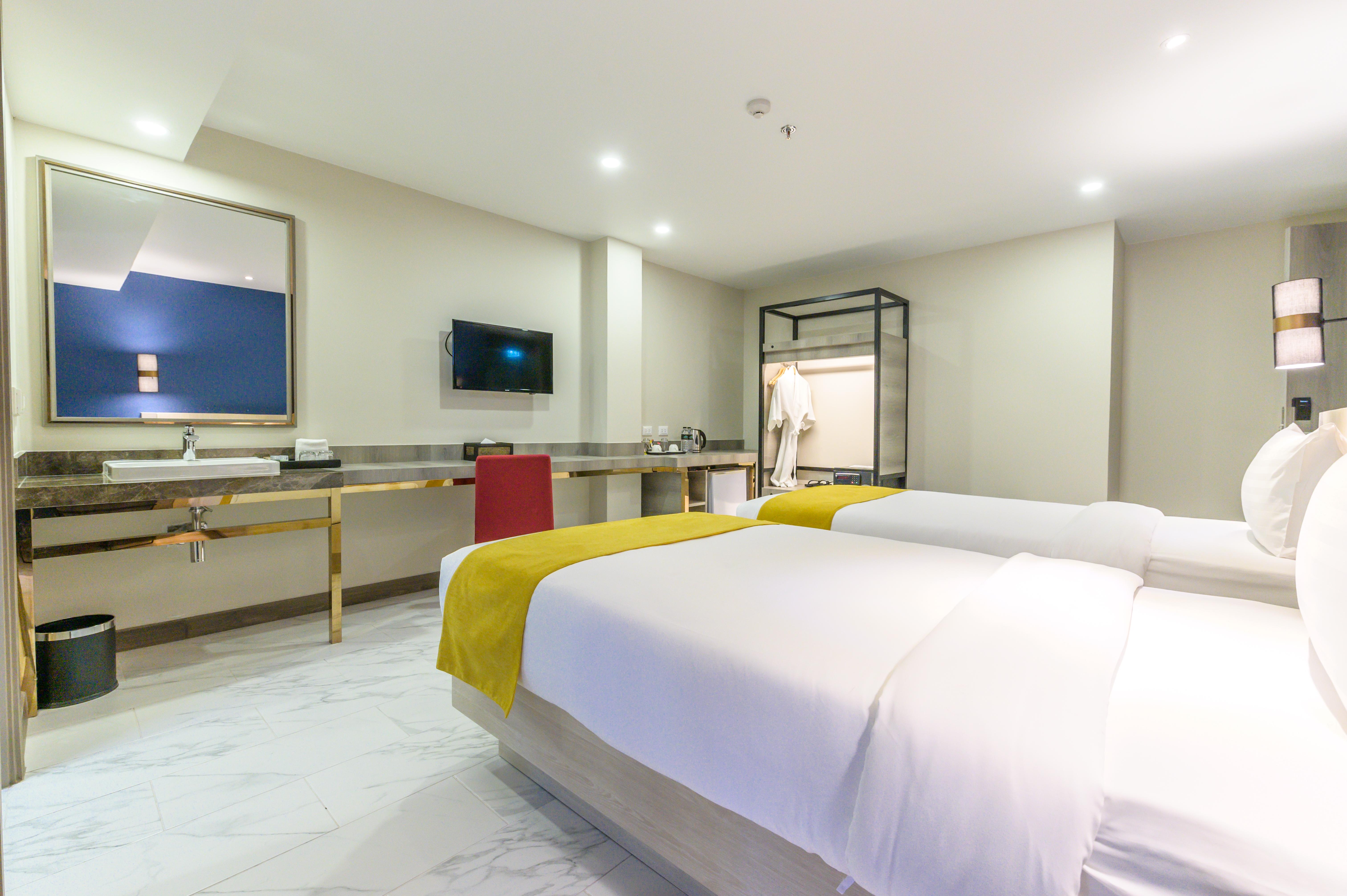 Andakira Hotel - Sha Extra Plus Patong Eksteriør bilde