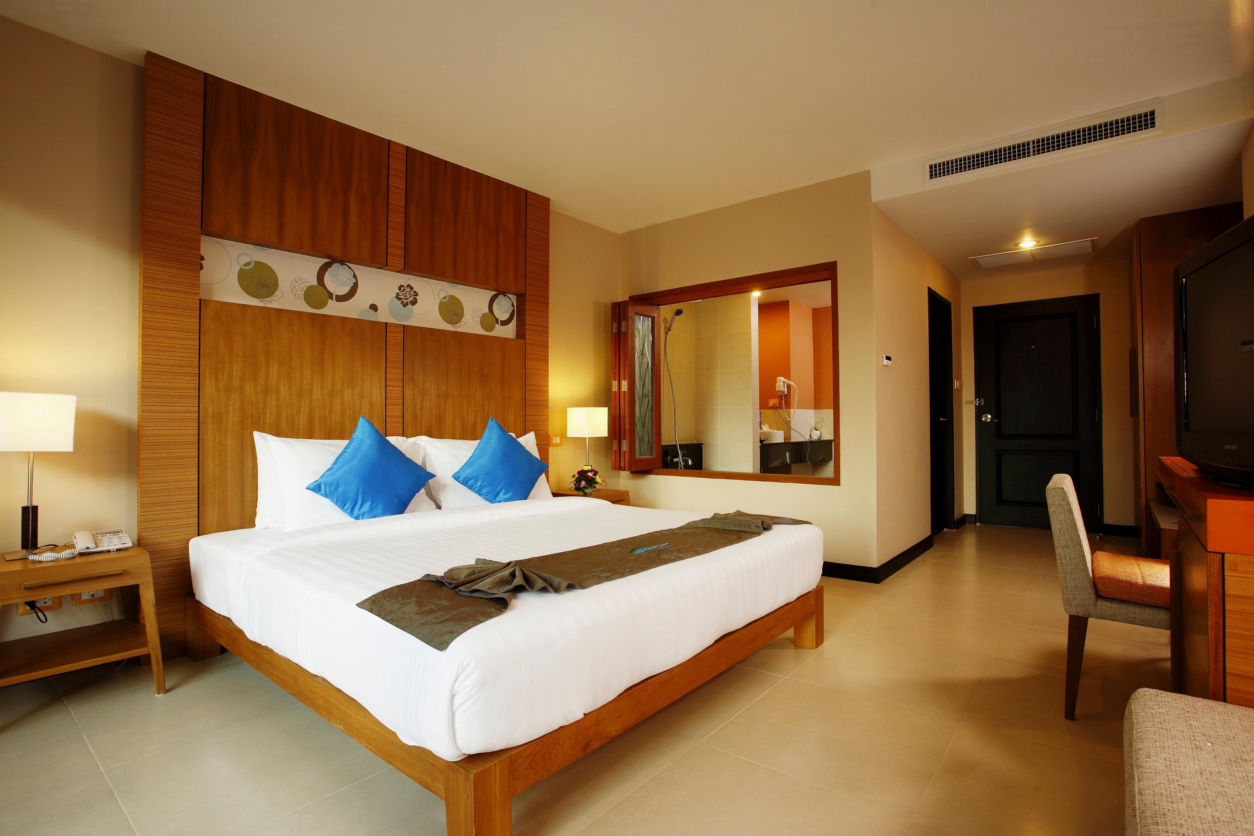 Andakira Hotel - Sha Extra Plus Patong Eksteriør bilde