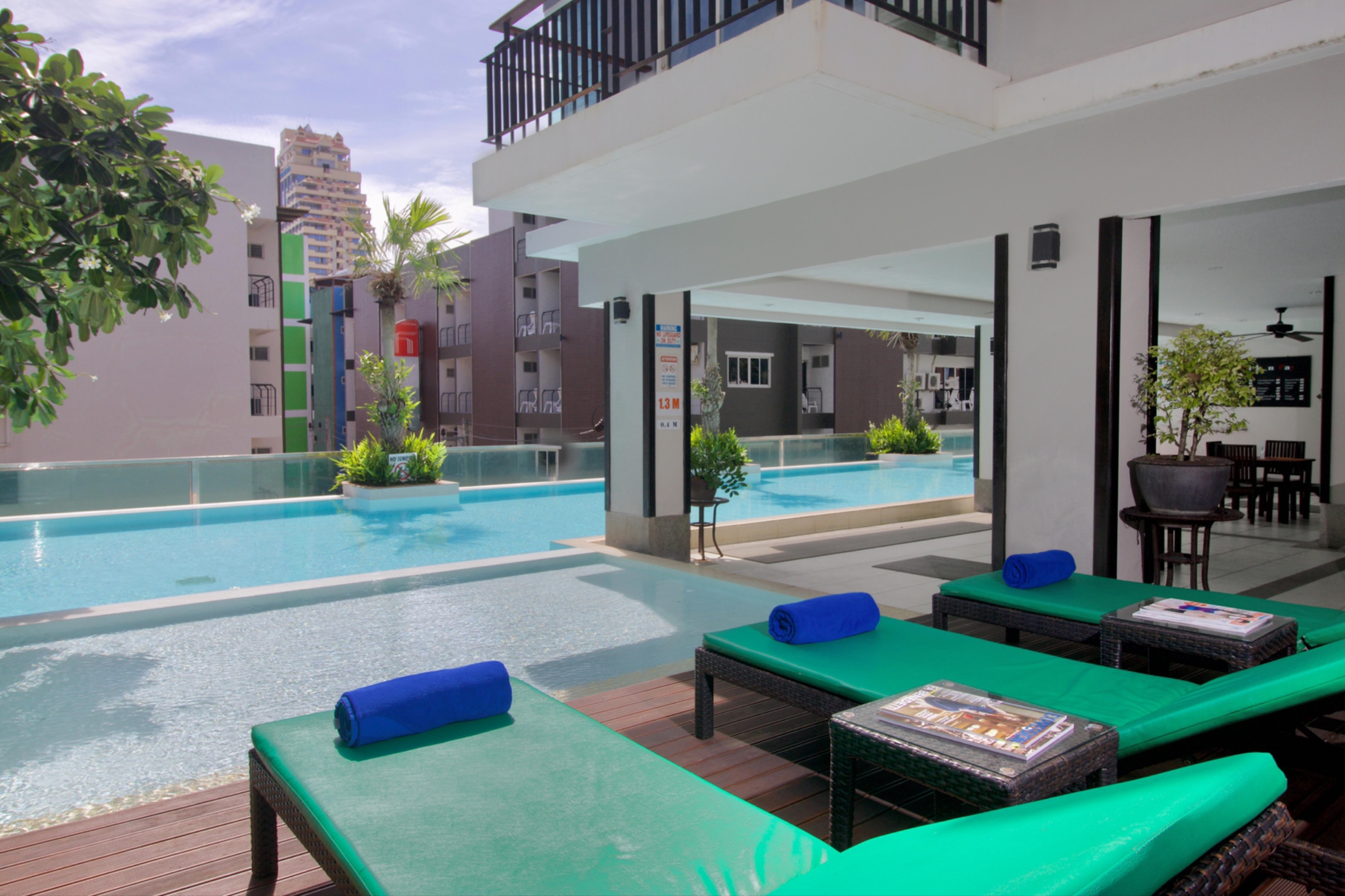 Andakira Hotel - Sha Extra Plus Patong Eksteriør bilde
