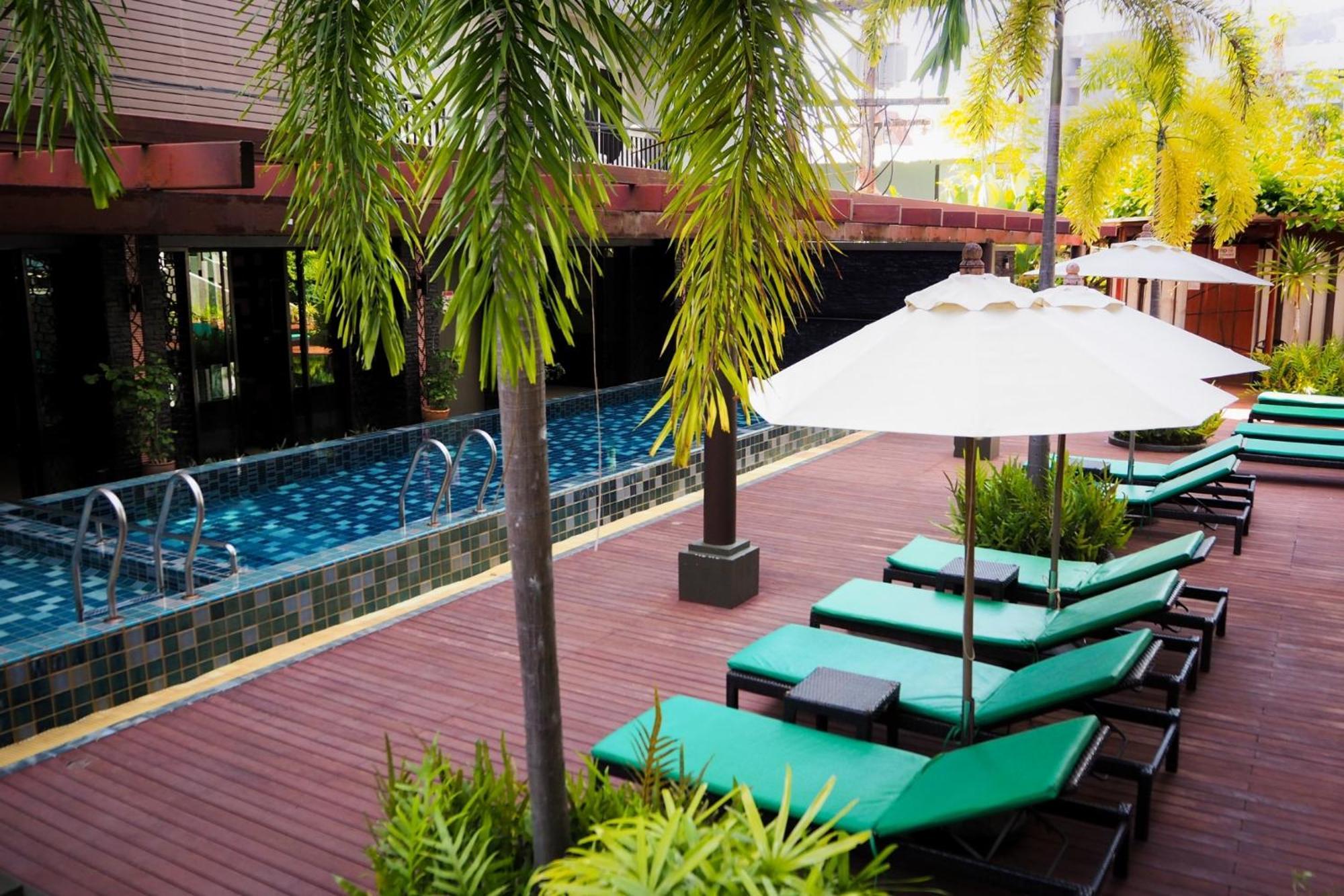 Andakira Hotel - Sha Extra Plus Patong Eksteriør bilde