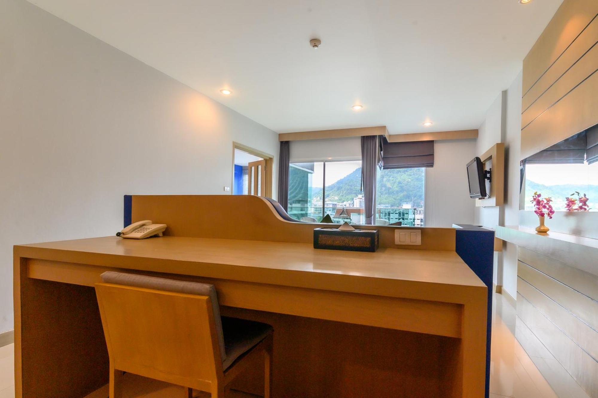Andakira Hotel - Sha Extra Plus Patong Eksteriør bilde