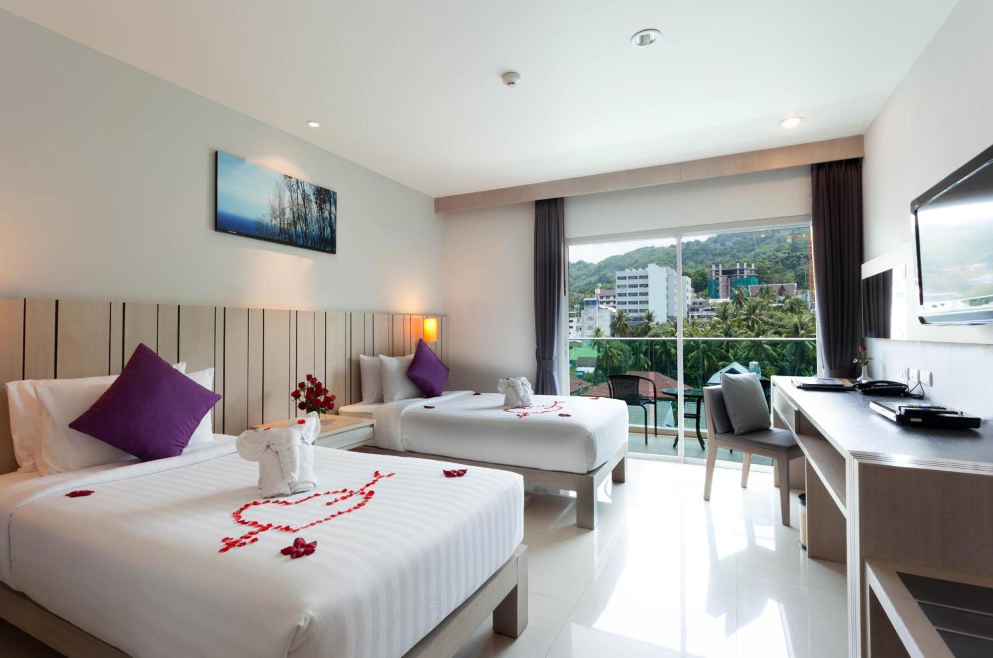 Andakira Hotel - Sha Extra Plus Patong Eksteriør bilde